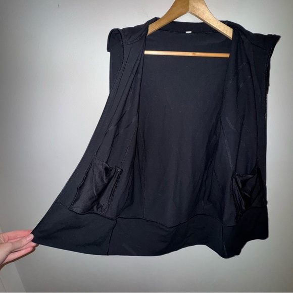 Lululemon Black Stride Jacket Full Zip Size 8 - Picture 10 of 11